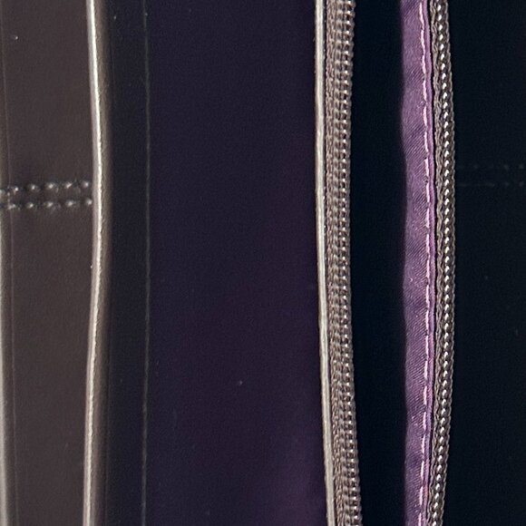 Coach Pale Metallic Gold Zip Around Vintage Leather Wallet - Picture 13 of 13